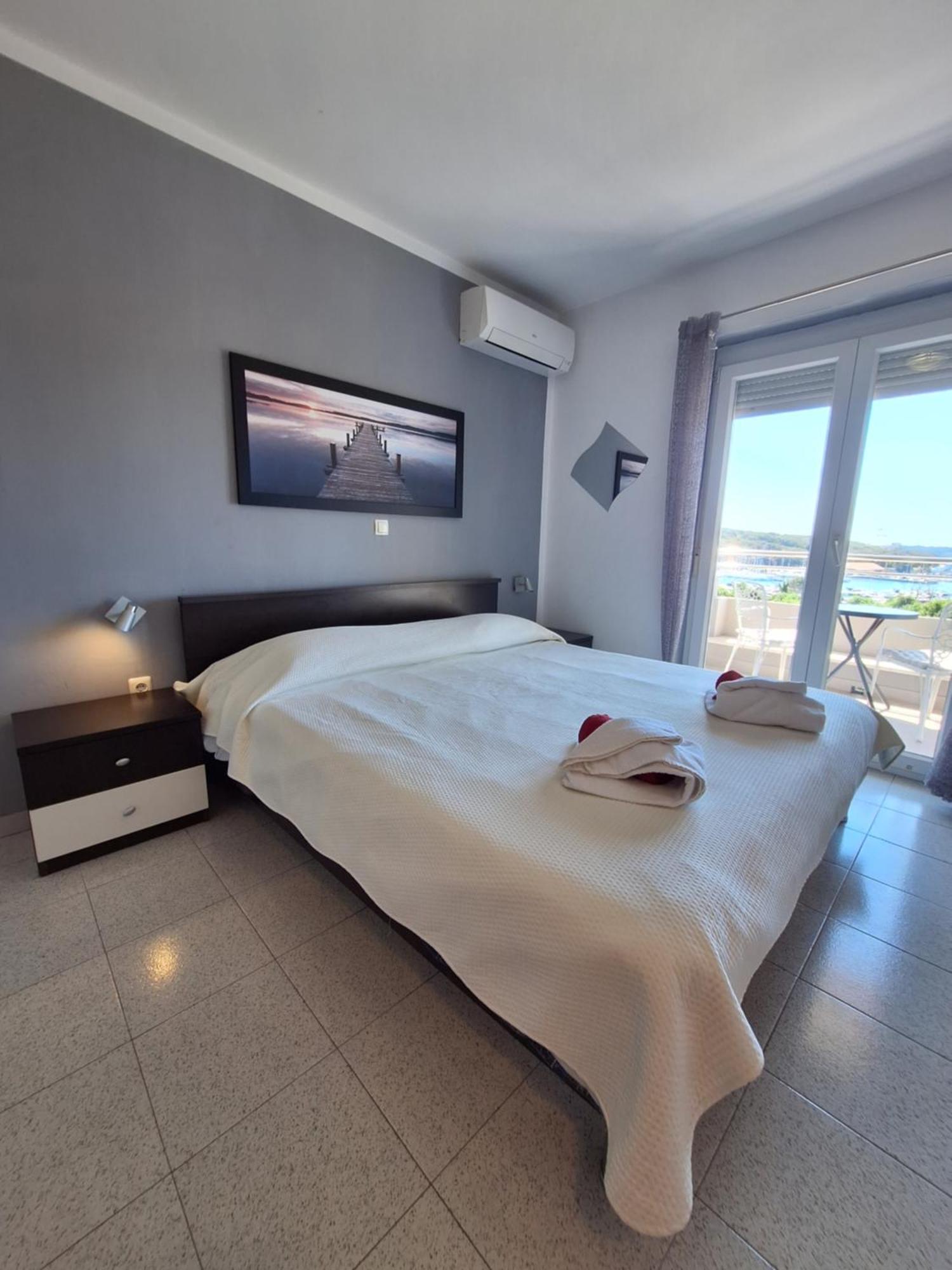 Apartments Borghese Пула Экстерьер фото