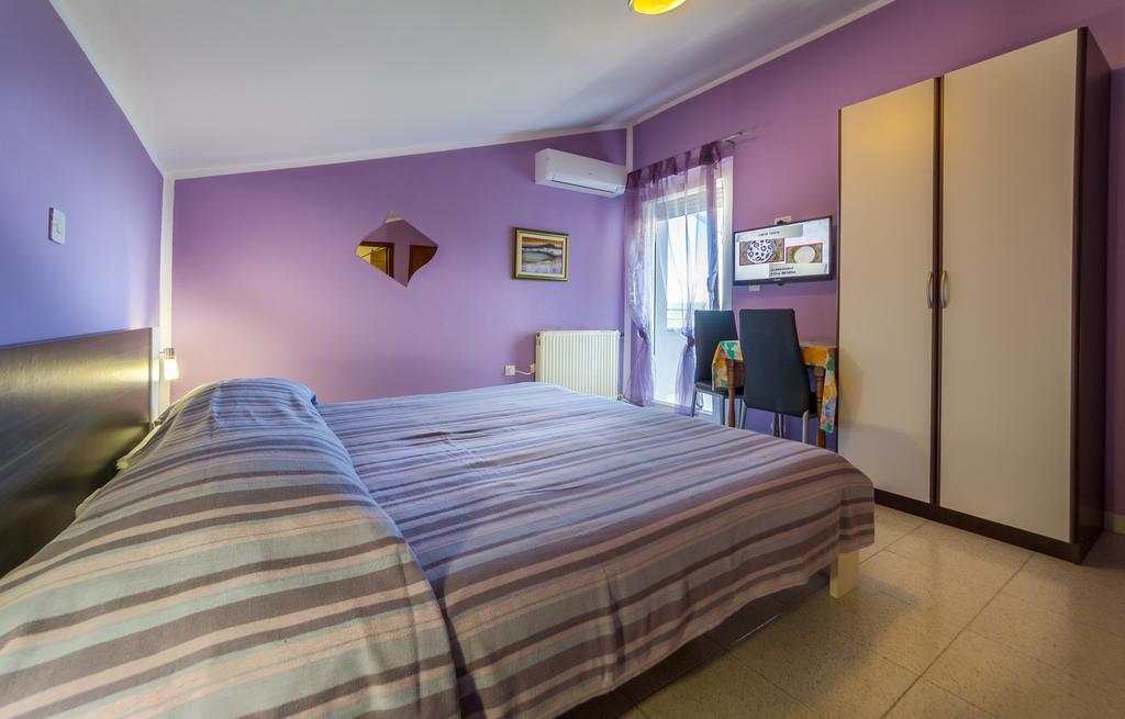 Apartments Borghese Пула Экстерьер фото