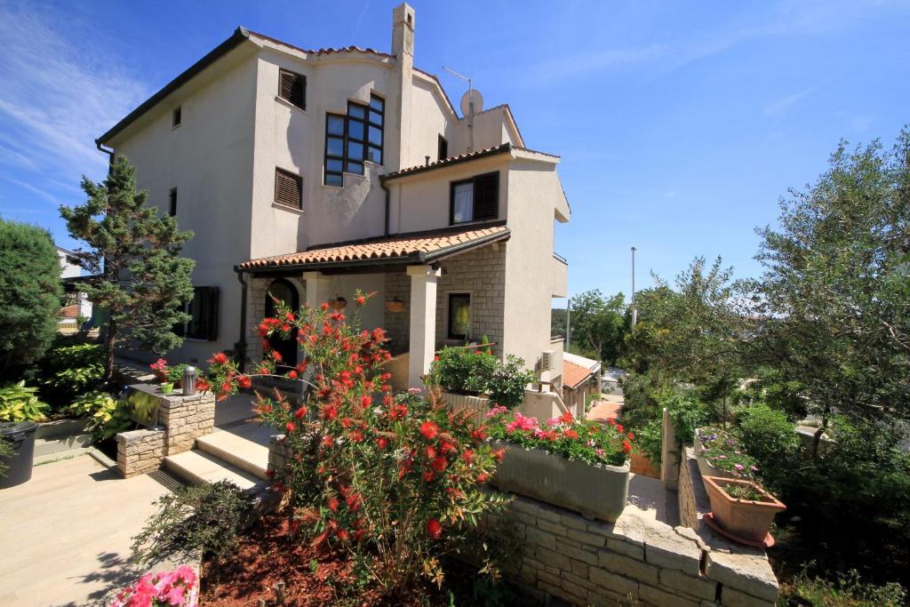 Apartments Borghese Пула Экстерьер фото