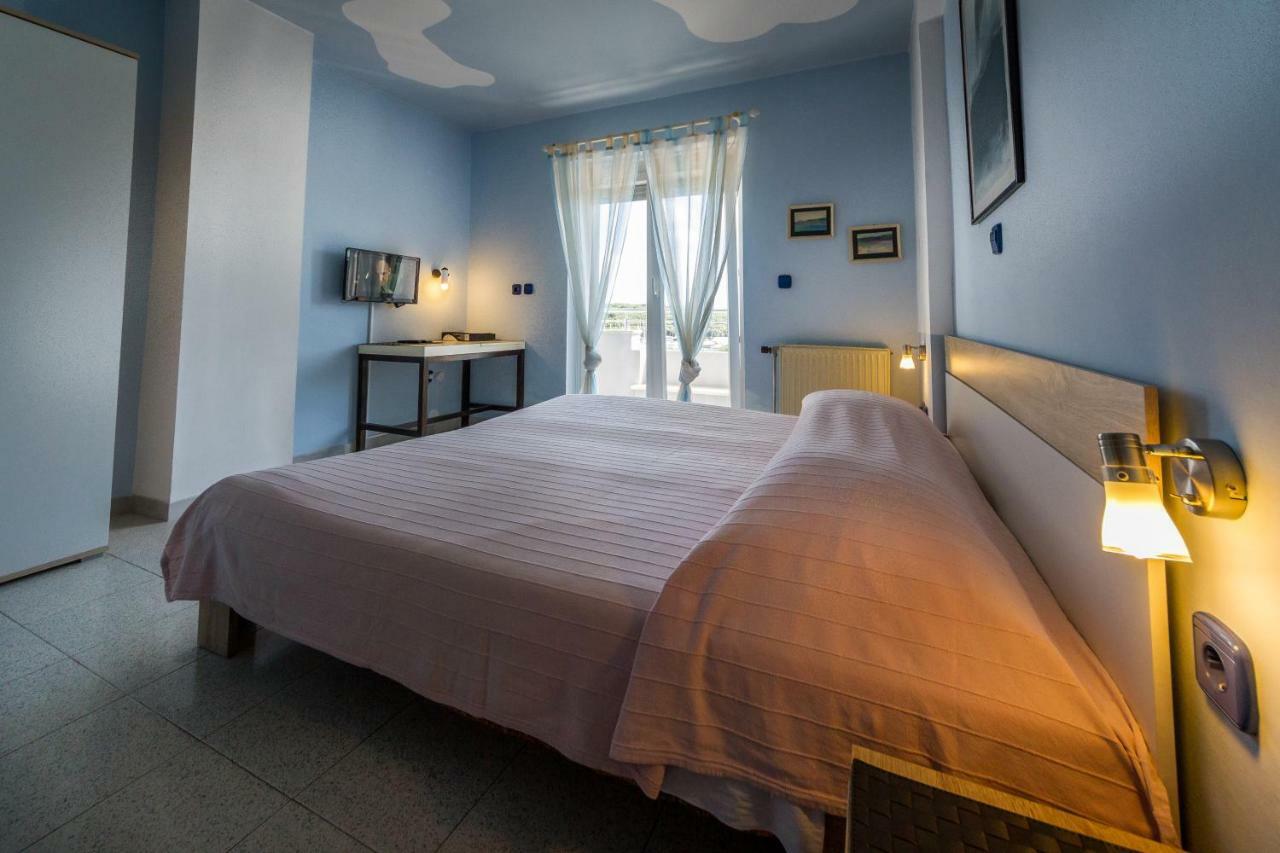 Apartments Borghese Пула Экстерьер фото